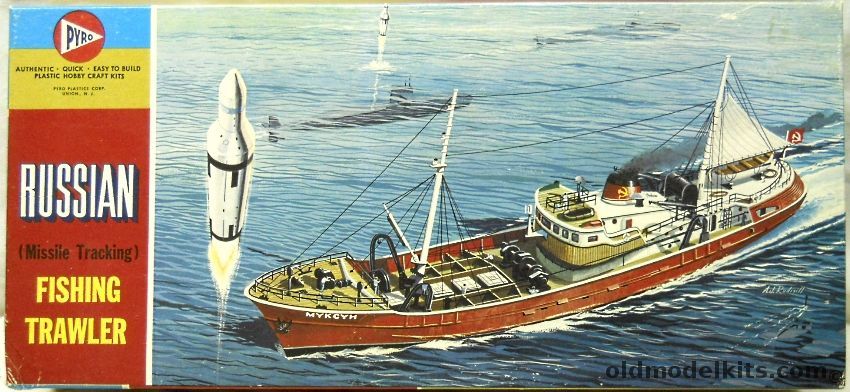 Pyro 1/96 Russian Missile Tracking Fishing Trawler (Spy Ship), C247-398 plastic model kit